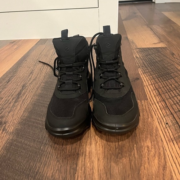 NWT 8-8.5 Womens ECCO Mix Mid Boot Gortex-sneaker - Picture 4 of 7